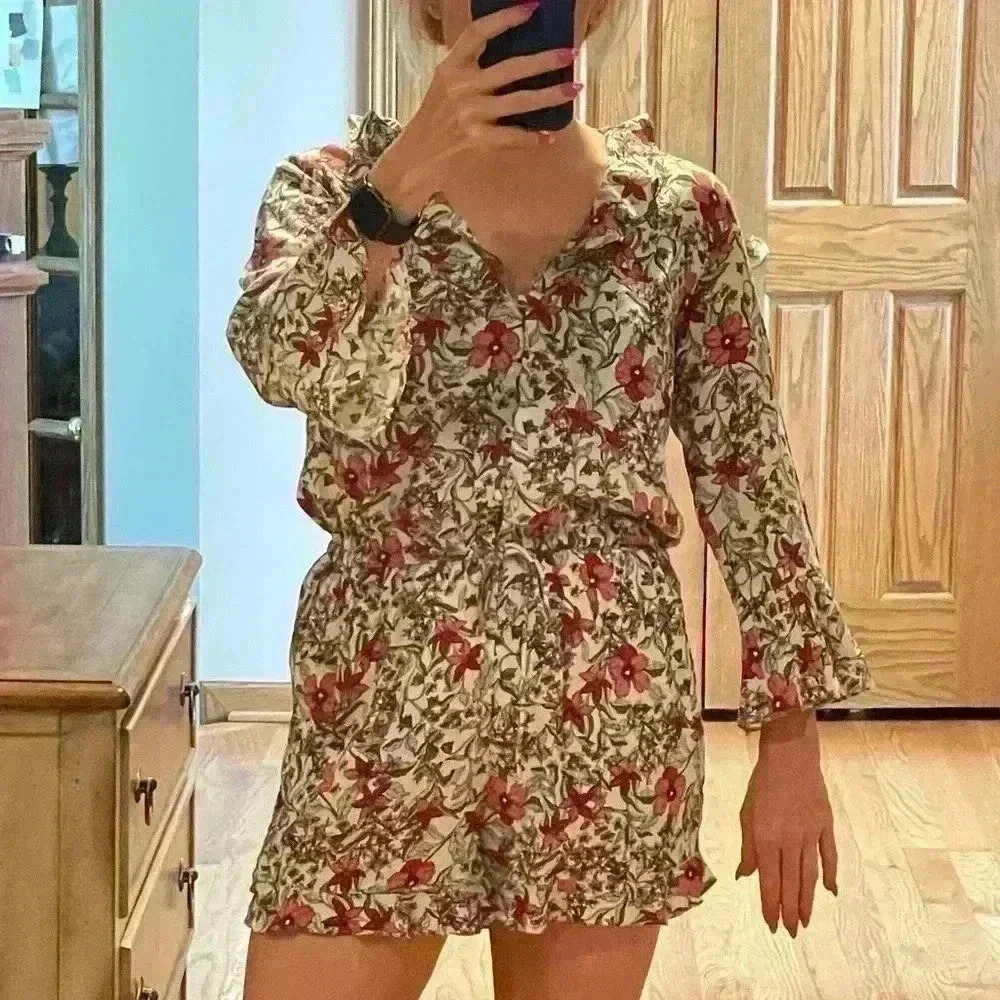 Jessica Simpson Multicolored Floral Romper - Picture 6 of 14
